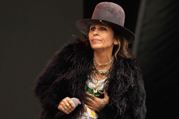 90s Sensation 4 Non Blondes are Back and Selling Out Shows