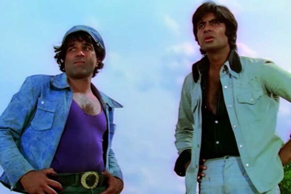 Dharmendra Amitabh Bachchan Held Longest Record Of Cinema Afte