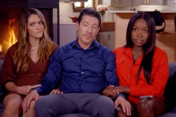 Garrick Drops a Bombshell on Dannielle & Lorrana (Exclusive Clip)