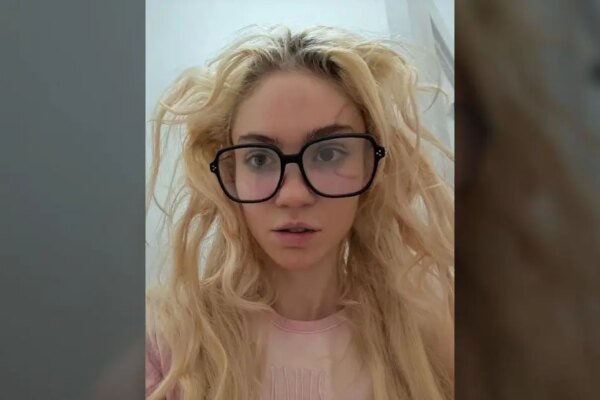 Grimes Leaves Fans So Confused With New Face Tattoo