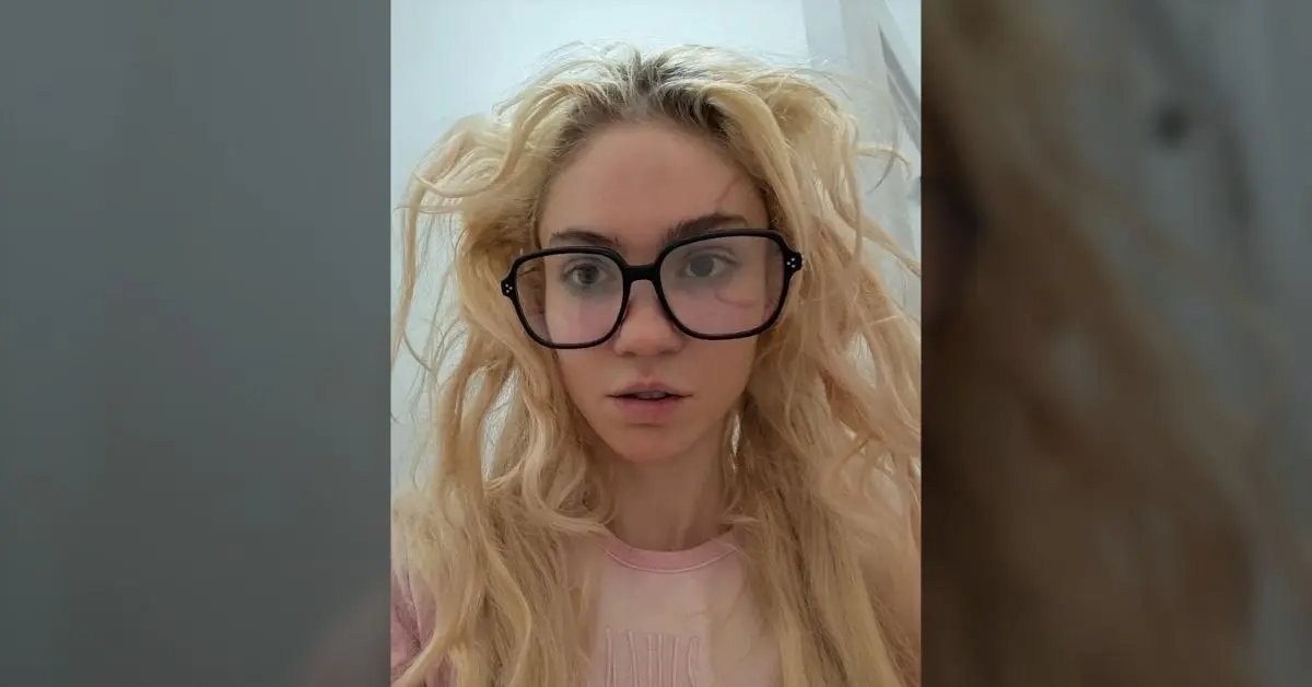 Grimes Leaves Fans So Confused With New Face Tattoo