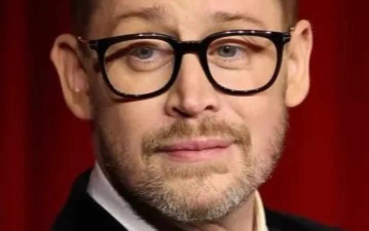 Macaulay Culkin Unveils the Full Story of His Unique Middle.webp