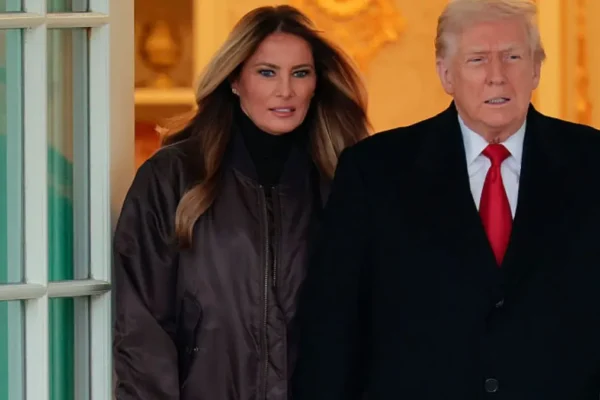 Melania Struggles to Keep Trump ‘Propped Up,’ Tries to Steer Him ...