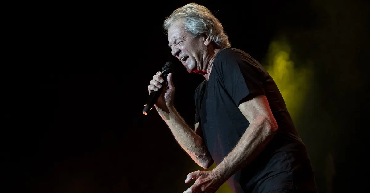 Rocker Ian Gillan Has 30 Percent Vision Left