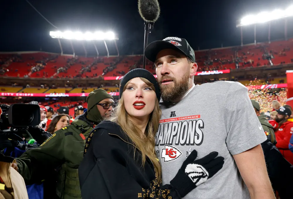 Taylor Swift Skips Travis Kelce's Chiefs vs Cowboys Thanksgiving ...