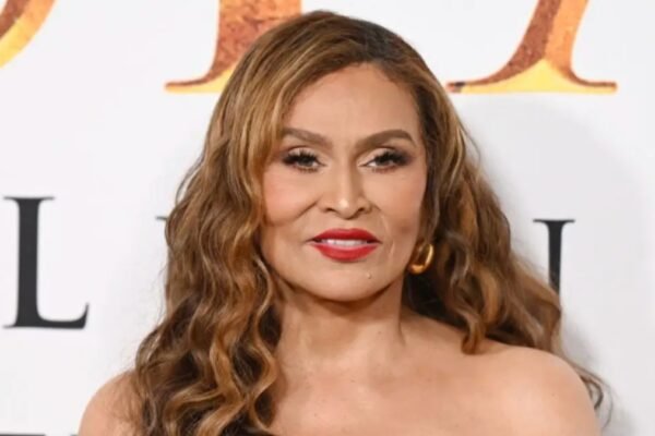 Tina Knowles Says She Was Embarrassed After Red Carpet Handler