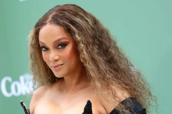 Tyra Banks’ Drastic New Look Has Fans Saying She Looks Nothing Li...