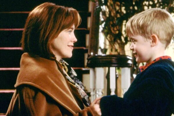 10 Best Christmas Movies of All Time, Ranked by IMDb Score