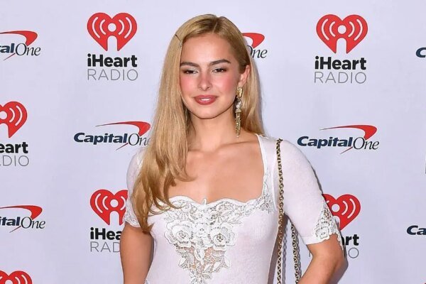 Photo of Addison Rae