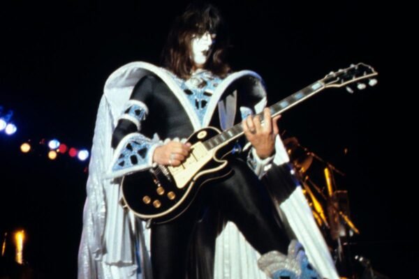 Ace Frehley Plays His First 'Last' Kiss Concert