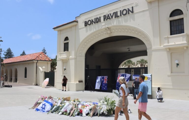 Fuck all this vile Anti-Semitism. Fuck Islamophobia. The killing has to stop