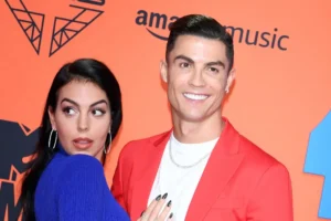 Georgina Rodríguez’s Jaw-Dropping Bikini Pics Have Fans Convinced She and Ronaldo Won’t Make It to the Altar