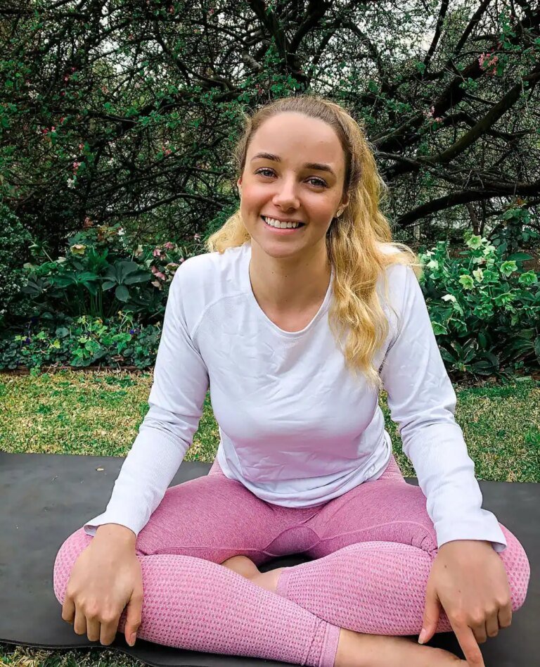 Influencer Stacey Hatfield’s Death After Home Birth: What We Know