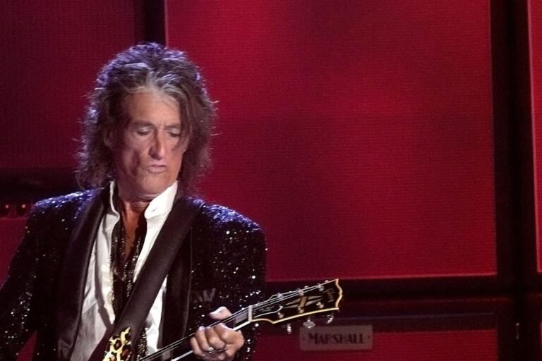 Joe Perry Sheds New Light on the Future of Aerosmith